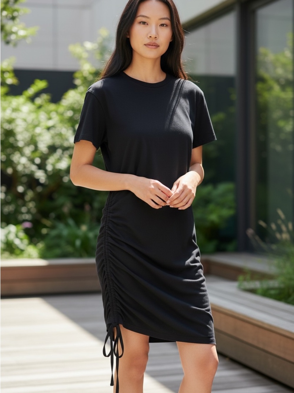 Women’s Black Short-Sleeve Ruched Dress